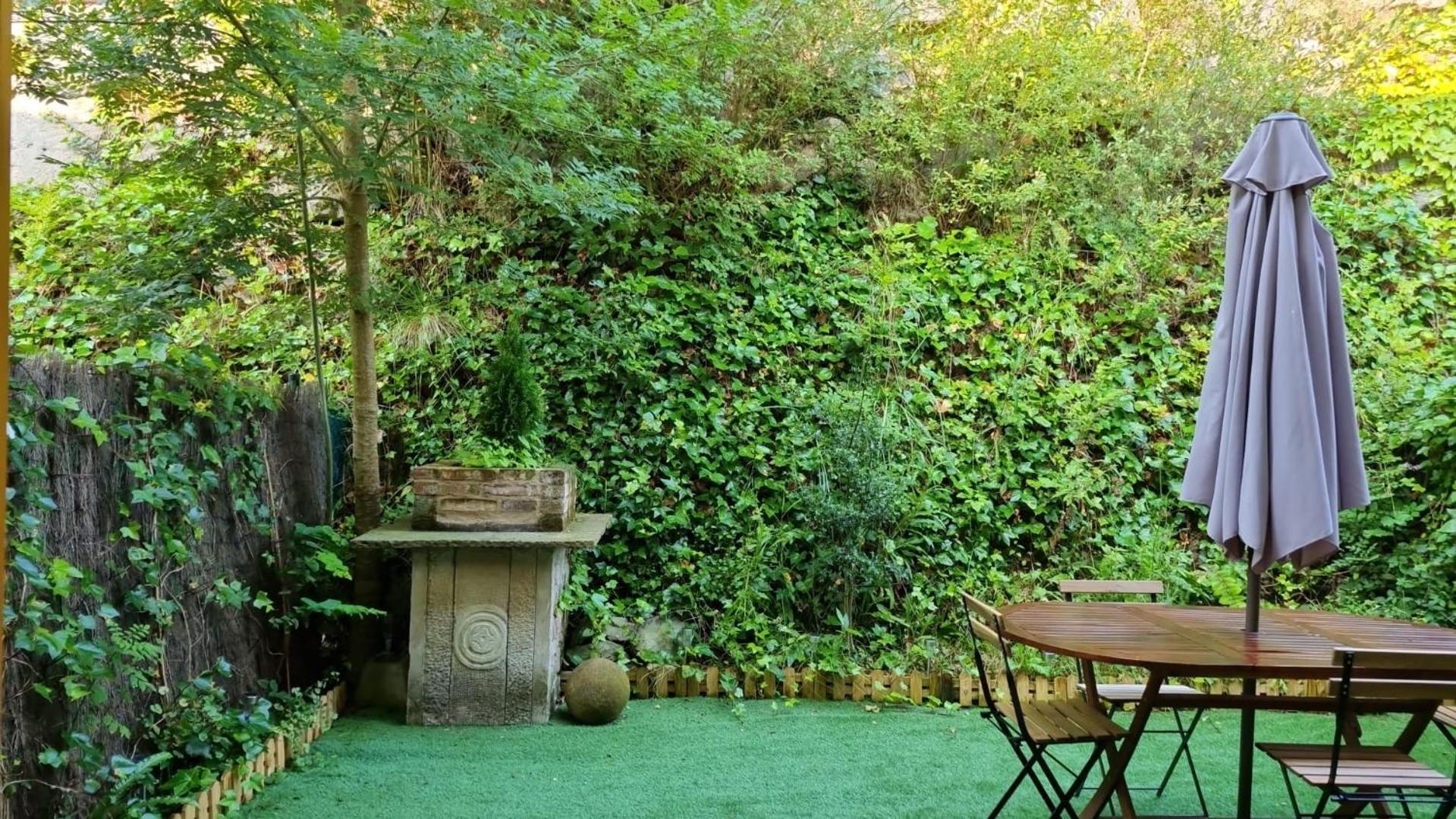 Casa De Claudia Comillas- Jardin Privado - A 10 Metros Del Capricho De Gaudi Kültér fotó