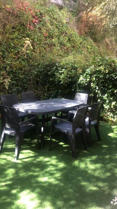 Casa De Claudia Comillas- Jardin Privado - A 10 Metros Del Capricho De Gaudi Kültér fotó